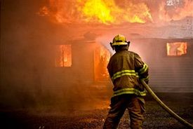 New York blaze injures firefighter, eight displaced