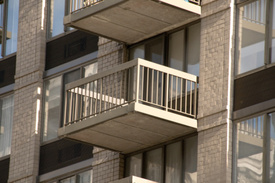 NY tenants sue for toxic dust in apartments