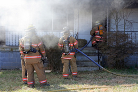 2 firefighters and couple injured going back into burning home for pets