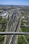 New Jersey driver jumps off overpass after collision