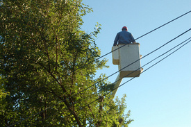 Verde Electric Employee Injured After Falling From Bucket Truck in Rye Brook