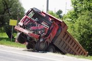 Bothar Construction truck collides with NY taxi injuring 2